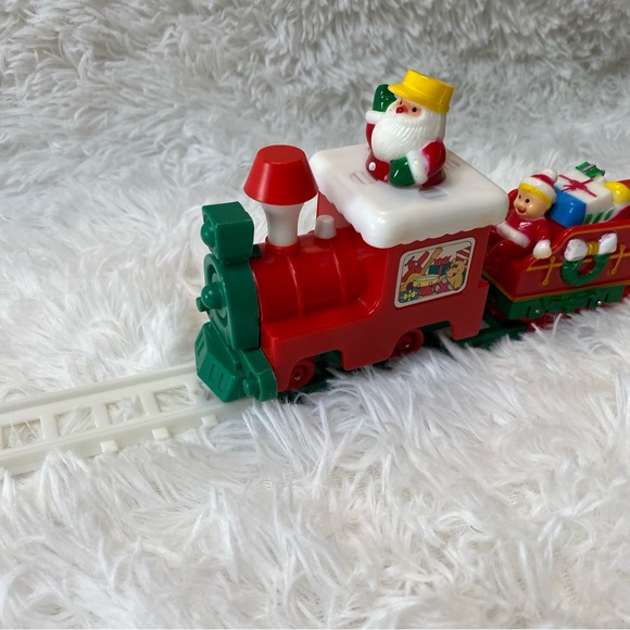 Vintage Christmas Battery Operated Electronic Musical Train Set - Picture 8 of 12